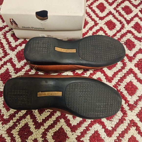Hush Puppies Cora Loafers (Used) - Picture 4 of 6